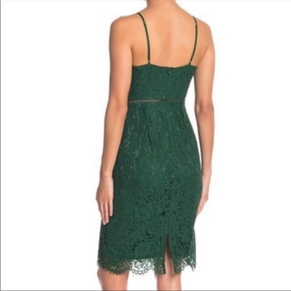 NWT! ASTR the Label Lace V-Neck Sheath Dress - Picture 2 of 2